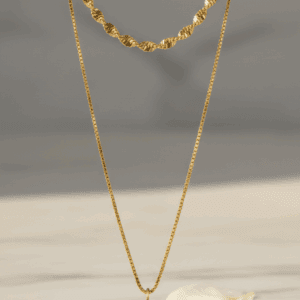 Colar Duplo Folheado a Ouro com Zircônia – Brilho e Estilo em Dois Níveis
