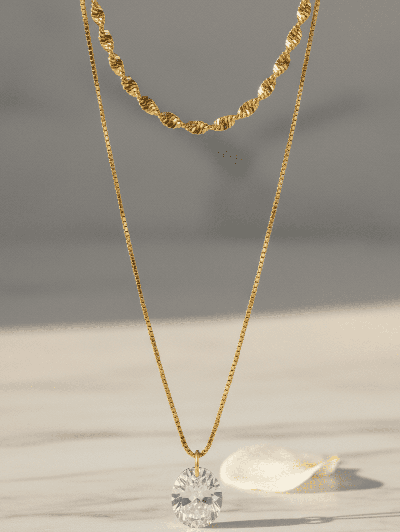 Colar Duplo Folheado a Ouro com Zircônia – Brilho e Estilo em Dois Níveis