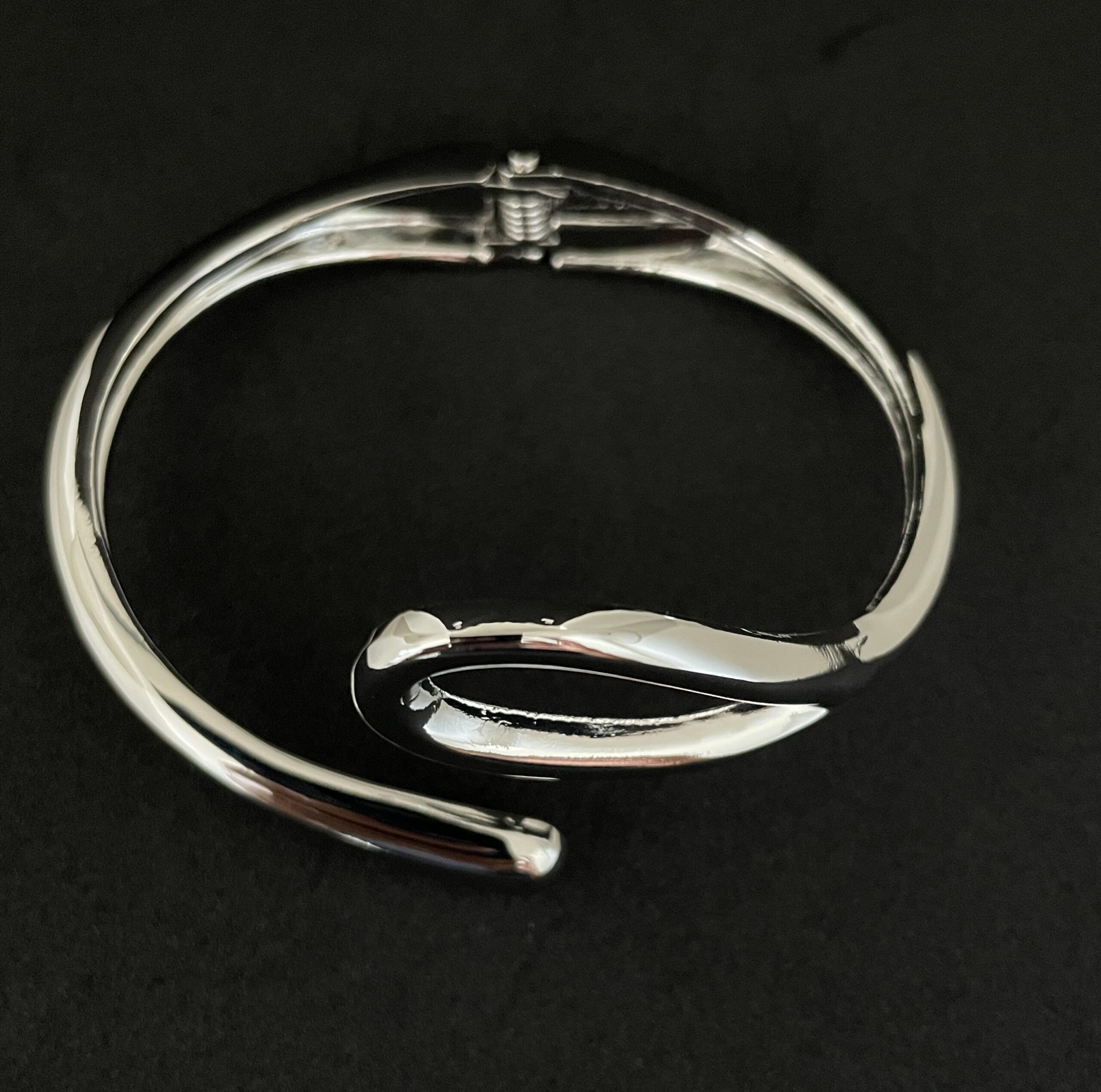 Bracelete Prateado Gota Essencial - Imagem 3