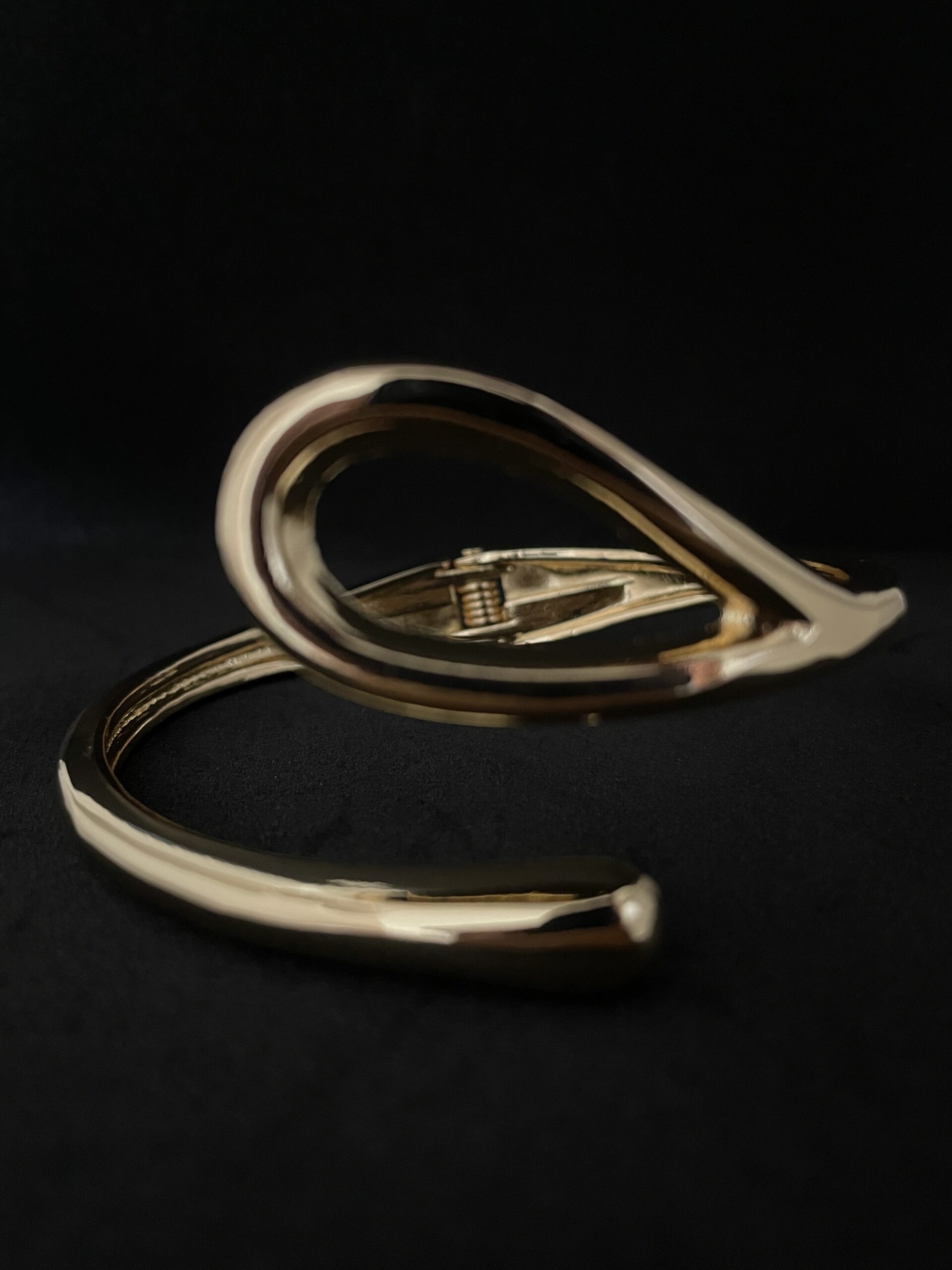 Bracelete Gota Essencial Dourado